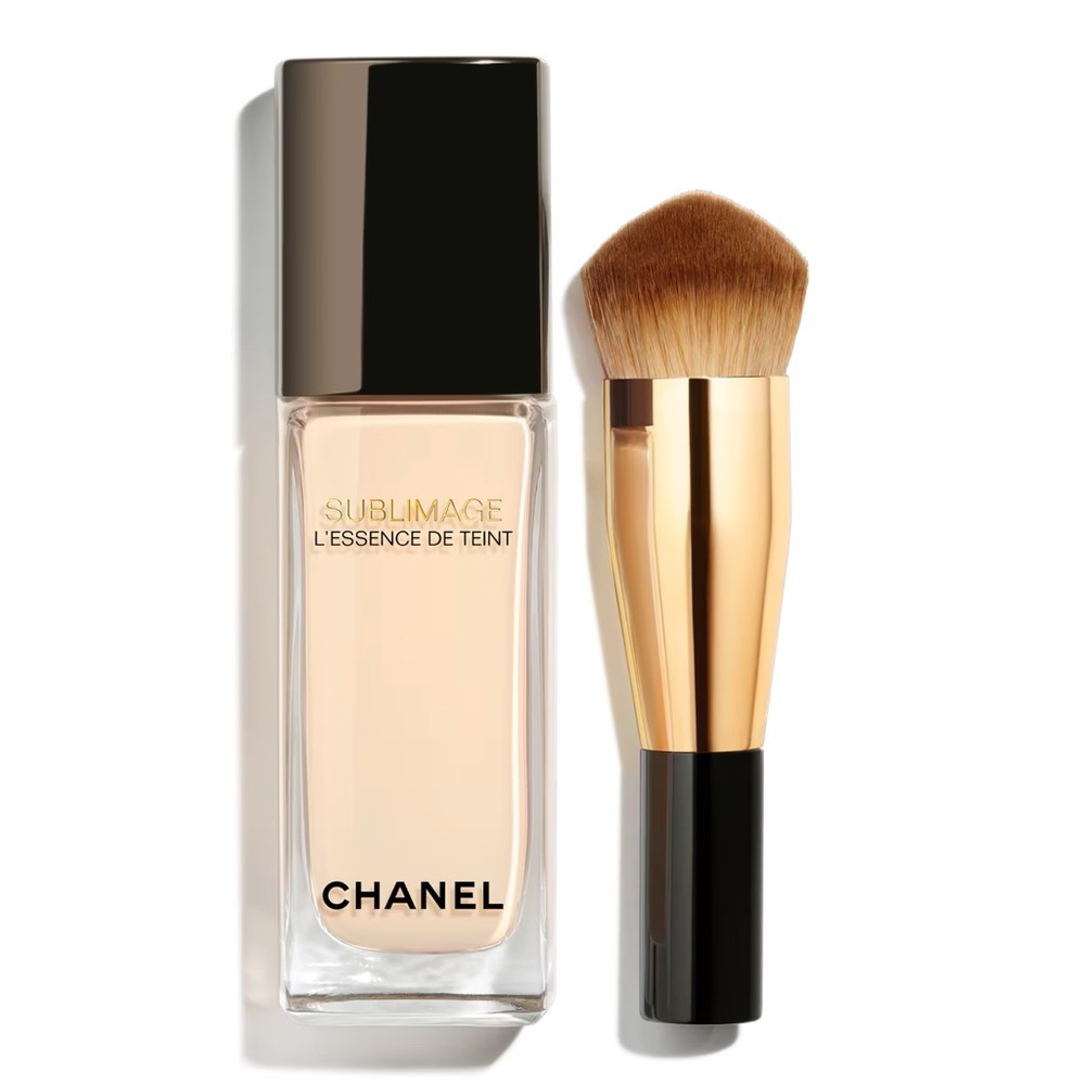 New! - Chanel Sublimage L'Essence de Teint Foundation - Shade B00